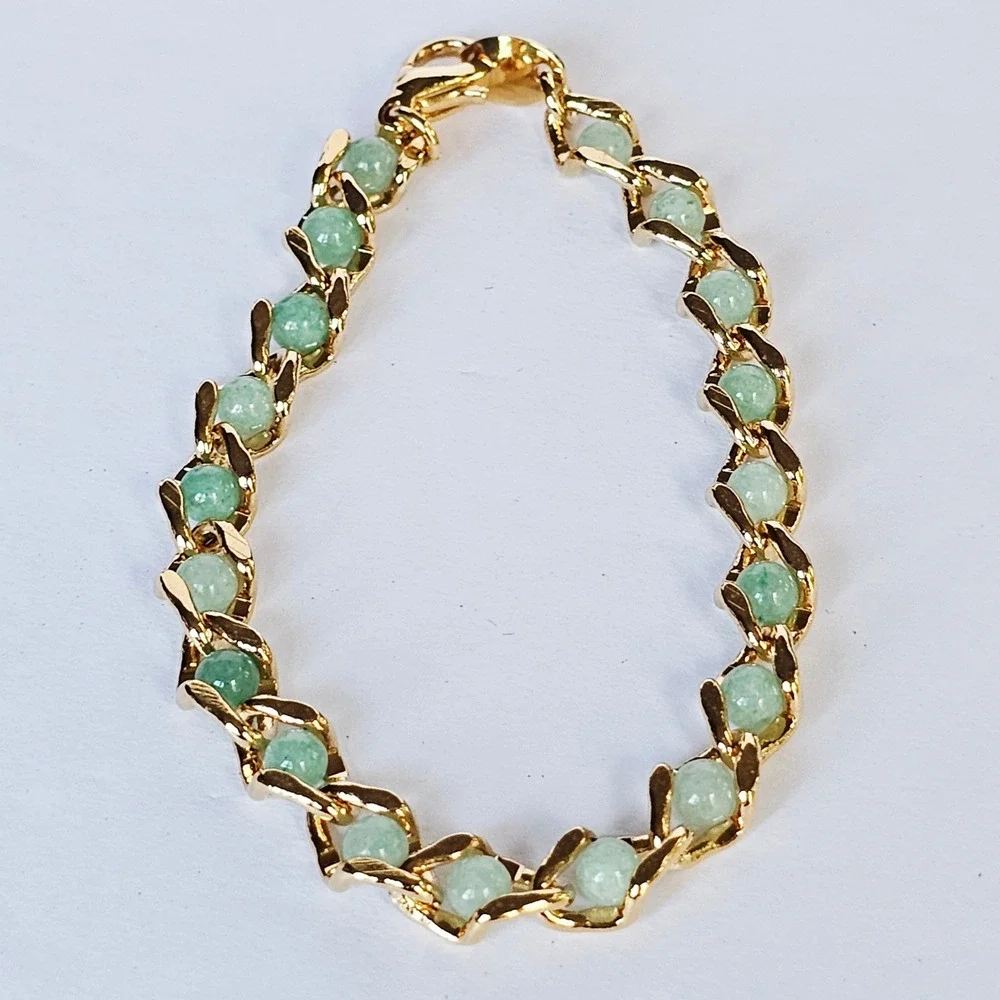 Vintage Boho Captured Treasures Aventurine Bracelet Gold Tone Green Stone Earthy